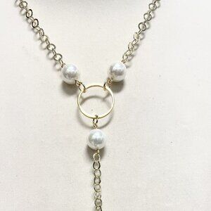 Pearl Y Necklace